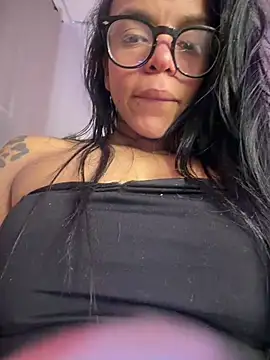 Charly_ 라이브 XXX 채팅