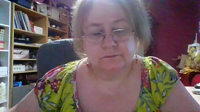 Iwenne's Live XXX Chat