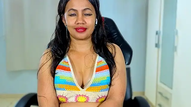 XXX chat uživo modela FannyXhot