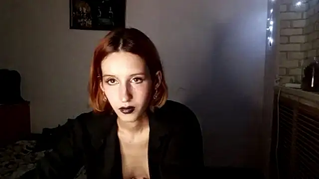 XXX chat uživo modela SirenFrost