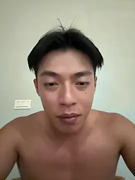 Yooo17 现场XXX聊天