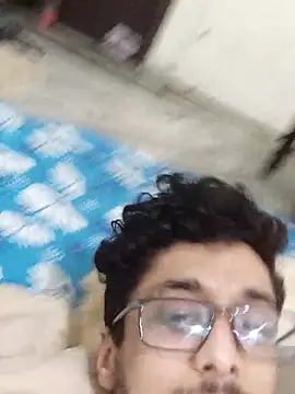 Chat +18 de hyd_bottom_siss ao vivo