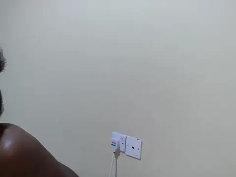 XXX chat uživo modela petite_bunnie