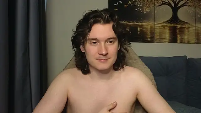 Онлайн чат XXX MoreRealAlex