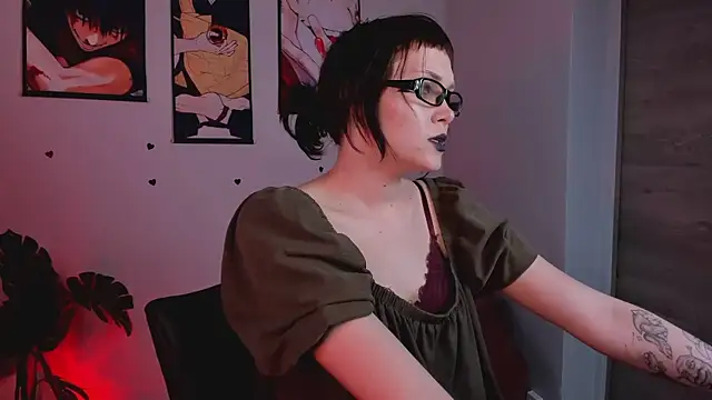 Chat XXX en directo de hatsunegoth