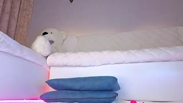 Ellijoys live XXX chat
