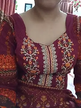 Živý XXX chat Tanha18