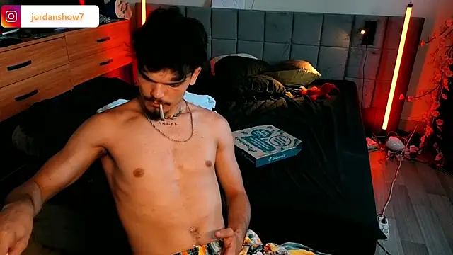 JordanShow élő XXX-chatje