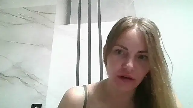 Chat +18 de Valyssa ao vivo