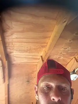 צ'אט XXX בשידור חי של J19L84C