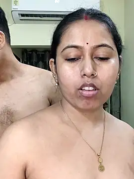 Hot_Misti_69 লাইভ XXX চ্যাট