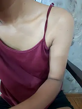 SAPNA_33's Live XXX Chat