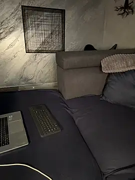 Andrestarr's Live XXX Chat