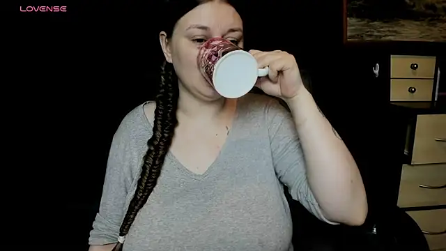 Онлайн чат XXX AlisaBacker