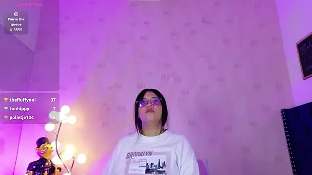 innocenthazel Obrolan Langsung XXX