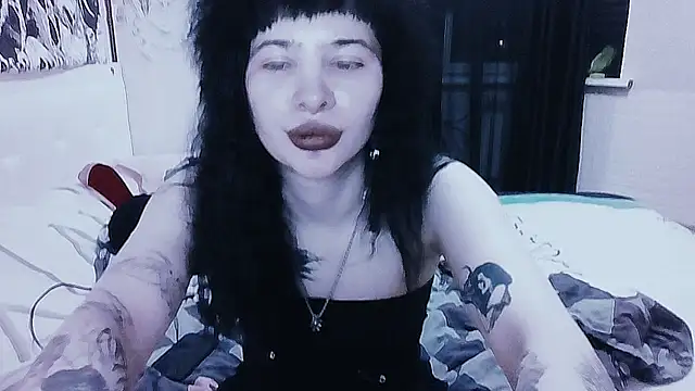 AllisonDeetz: онлайн-секс-чат