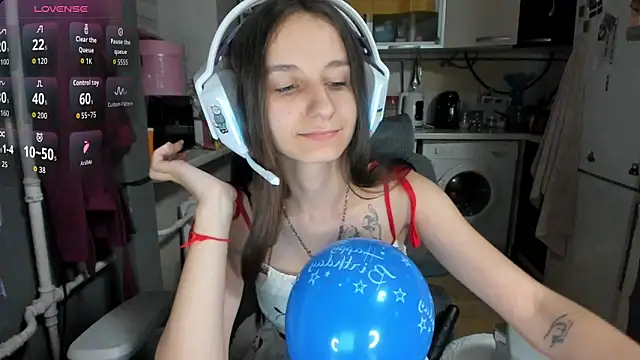 _Nika_Kik Live XXX-chat