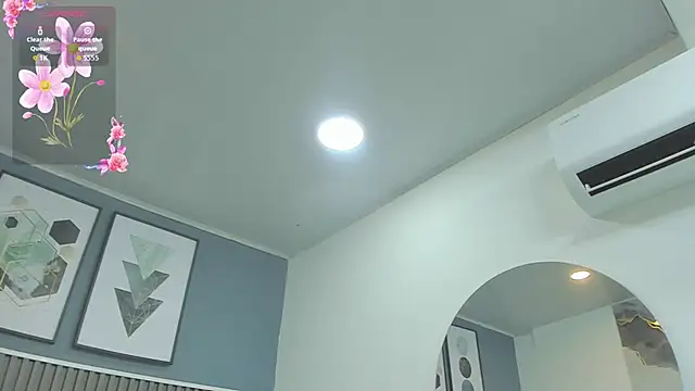 Chat +18 de eby_muriel ao vivo