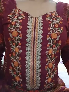 Tanha18 XXX чат на живо