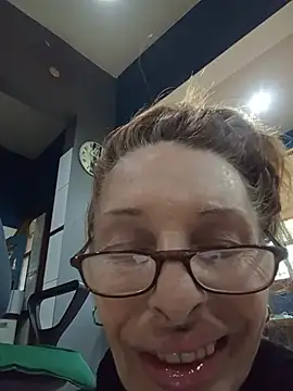 FrozenWaffle – Naživo XXX chat