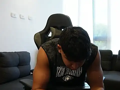 Bray_Kevin's Live XXX Chat