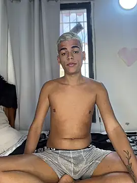 PrincesLeo Live XXX-Chat