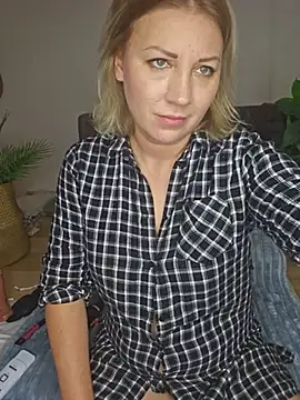 Онлайн чат XXX zarina3003