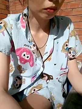 XXX chat uživo modela Chammy720
