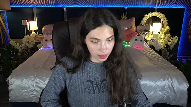 צ'אט XXX בשידור חי של BabyFlowerr