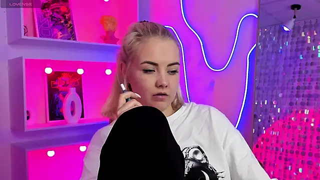 StephanieSweety Adlı Modelin Canlı XXX Sohbeti