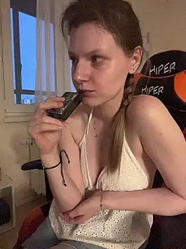 Онлайн чат XXX MaryHiggins