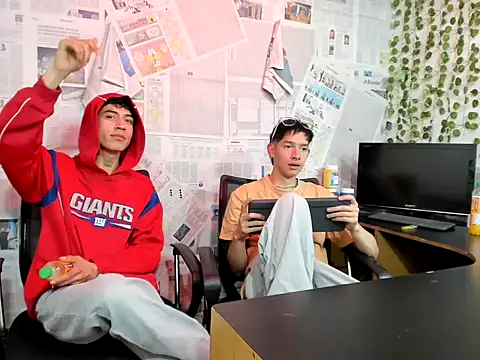 heyy_noah11 live XXX chat