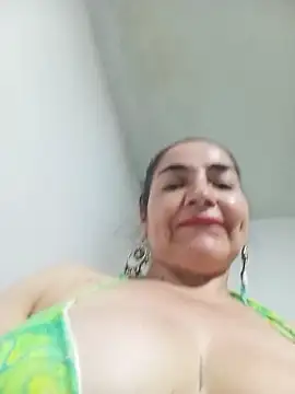 Chat XXX en directo de MaryRoze_