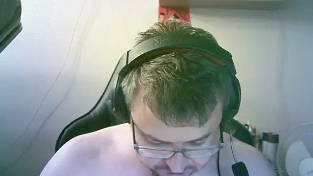 SirAbuser Live XXX Chat
