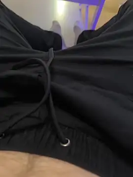 AttractiveSilk5's Live XXX Chat