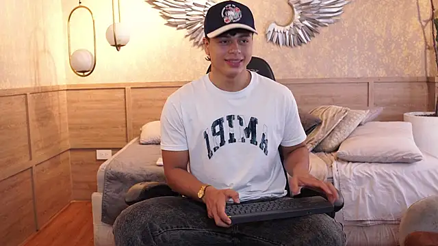 Chat XXX en directo de Ethan_occonor