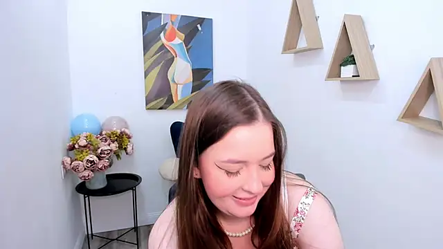 Chat +18 de WishToBloom ao vivo