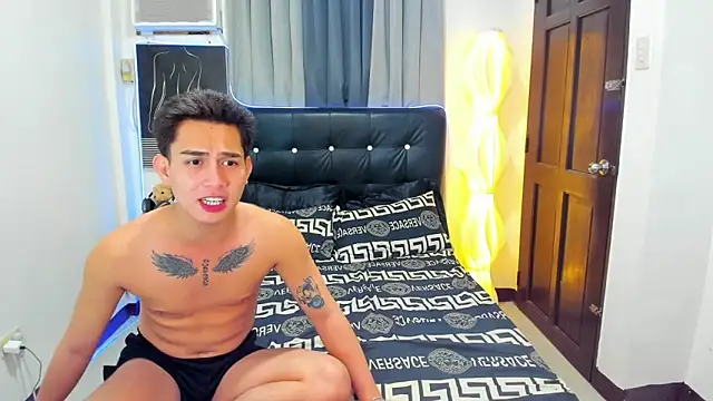 Chatroom XXX en direct de Xasianhotguy