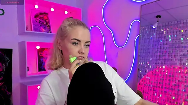 StephanieSweetyのライブXXXチャット