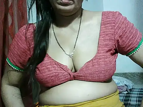 RukminiNew's Live XXX Chat