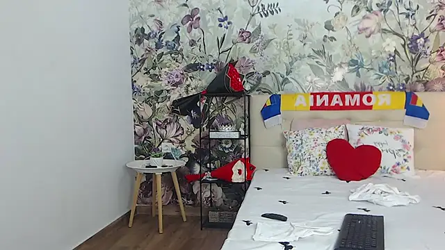 Chat XXX en directo de RoseDiamond06