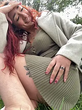 Chatroom XXX en direct de ariiel_