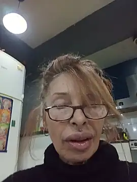 FrozenWaffle 现场XXX聊天
