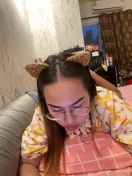 Онлайн чат XXX Ponthip