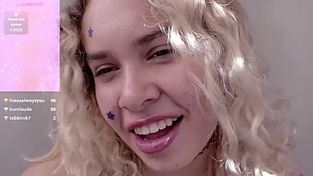 Chat XXX ao vivo de Haelycute