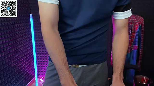 Hols_20 – Naživo XXX chat