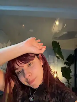 Canneela Live XXX-chat