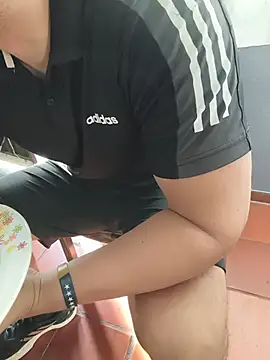 jacson_w8 Adlı Modelin Canlı XXX Sohbeti