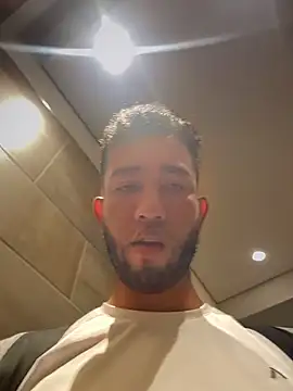 Chat XXX ao vivo de liam_bronw