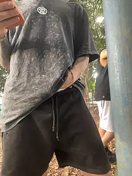 AlphaMasterXxx 라이브 XXX 채팅